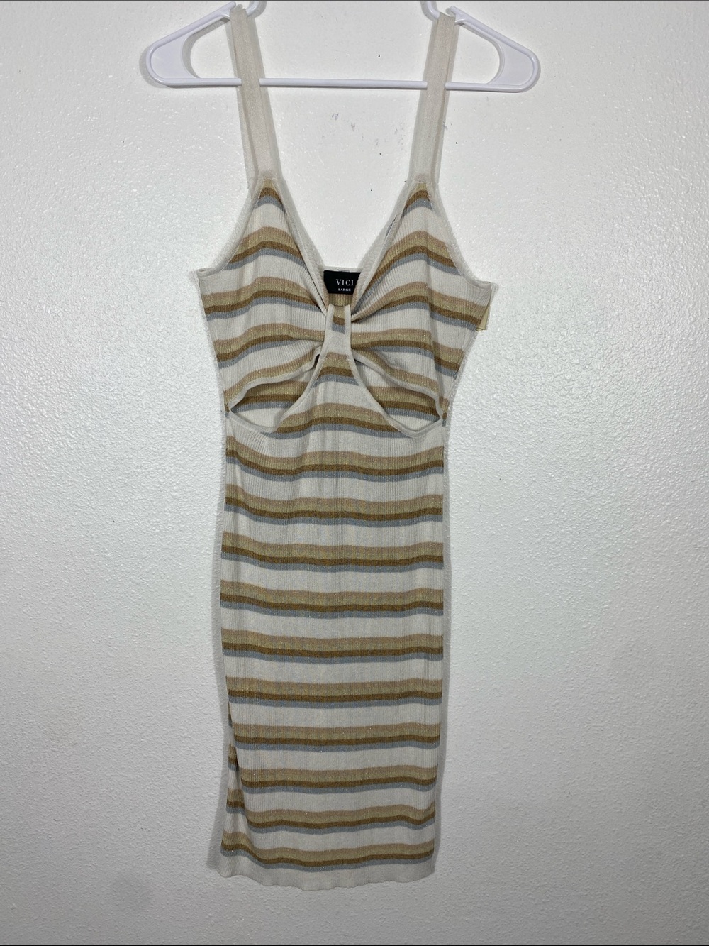Vici Beige and White Striped Twist Cutout Midi Dress Stretch Size L 79% Viscose - Picture 2 of 16